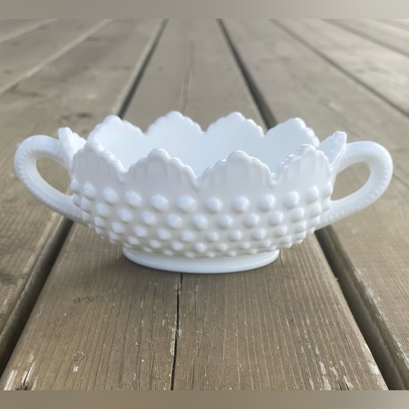 Fenton Vintage Hobnail Milk Glass Oval Double Handle Nut Bowl Candy Trinket Dish - Picture 4 of 14